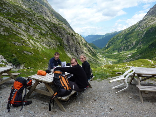 Lunch with Dan, Tobbe and Hanna on the picnic tables outside the hut