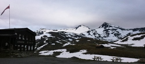 Utsikt fredag kveld mot Høgvagltindene