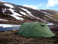 Basecampen ved Leirungsåes elvebredd 