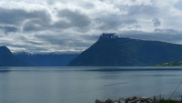 Molden sett fra nordsiden av Sognefjorden 16.6.12