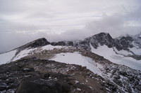 De tre Kalvehøgdene. Bilde er tatt fra Mugna på 2159 moh.