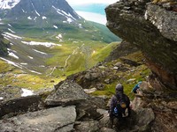 On the way down from Bakaromntinden, passing below the cool rock formations