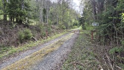 Nedre Groven låst bom