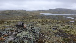 Sørøst for Lågaros