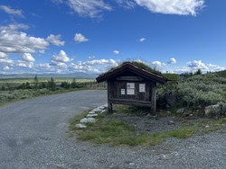 Falkfangeranlegg P-plass