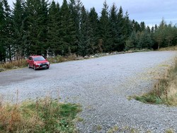 Neseskogen parkering