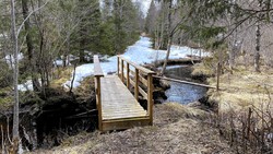 Kvernsjøelva gangbru