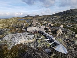 Flyvrak på Kalhovde