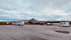 Polarsirkelsenteret p-plass