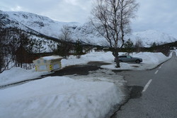 Hov (Gaular) parkering