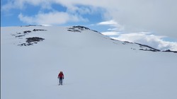 Sør og vest for Røvassvatnan