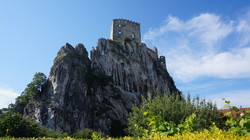 Beckovské hradné bralo