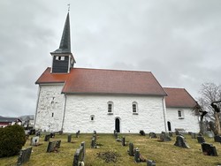 Enebakk kirke