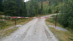 Vrågåvarden låst bom