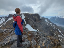 Olderbakkfjellet vest