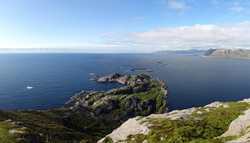 Utsikt Tjeldneshamrane