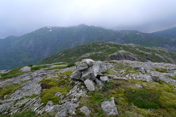 Hiklettane Østtoppen