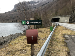 Stedjeberget turpostkasse