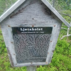 Ljøtaholet