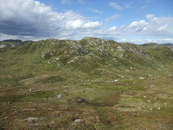 Sørvest for Øyuvsvatnet