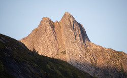 Kjettinden Sørtoppen