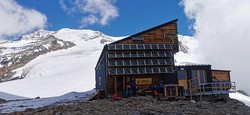 Rifugio  Quintino Sella al Felik