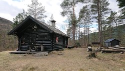 BJF-hytten ved Raudlitjørna