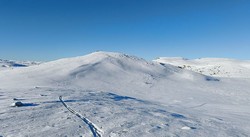 Hollastølsfjellet, øst for