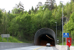 Bambletunnelen (Åpnet 1996)