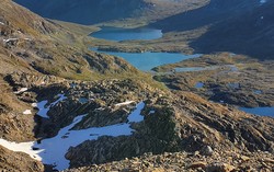 Øst for Indre Haudukvatnet