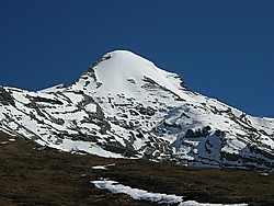 Pisang Peak