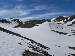 Aust for Samfellevatnet