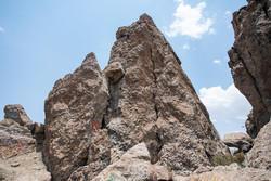 Cerro Muela del Diablo middle