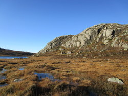 Aust for Hildravatnet