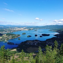 Kongens utsikt - merka sti fra øst