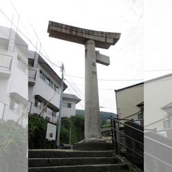 One-legged Torii Gate