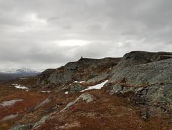 Sør for Oarjjip Vardu