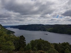 Utsikt mot Fedafjorden