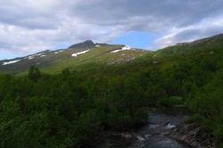 Tverrostafjellet