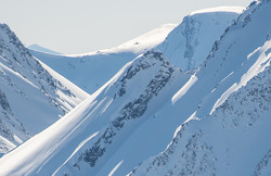 Søre Trondskjortetinden