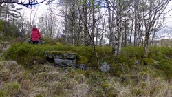 Solhaug (tuft), Løvstakken