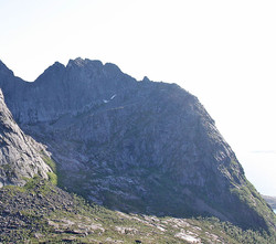 Nordvestre Strandåtinden