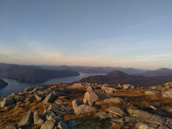 Nordaust for Selstjørna