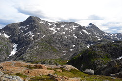 Nordøstre Bukketinden