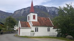 Undredal stavkyrkje