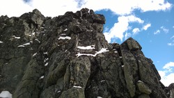 Urdadalstinden S1 nordrygg klyvepunkt