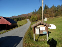 Hjortedalen - Grendadalen bomveg