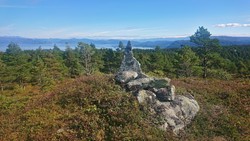 Sør for Gjøvågsvarden