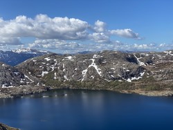 Vest for Stølsskaret
