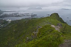 Tjeldbergtinden Østtoppen
